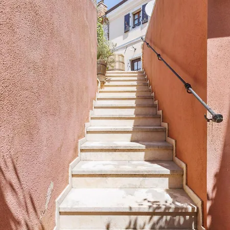 Kastel Pansion Πανσιόν Kaštelir
