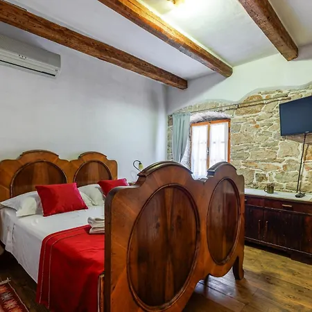 Kastel Pansion Kastelir